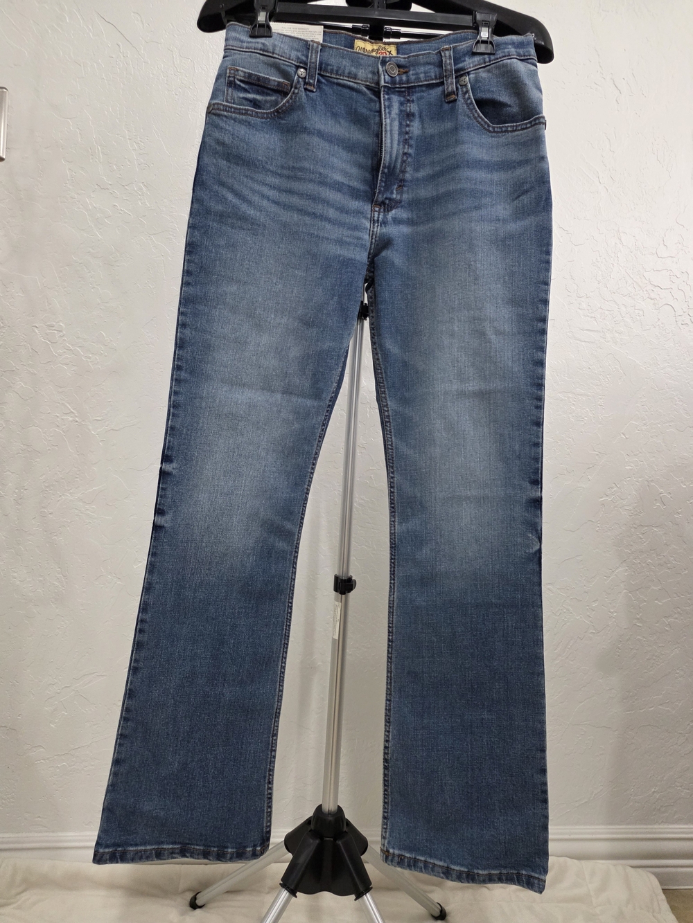 Wrangler Women's Blue Flared Wide-Leg Jeans